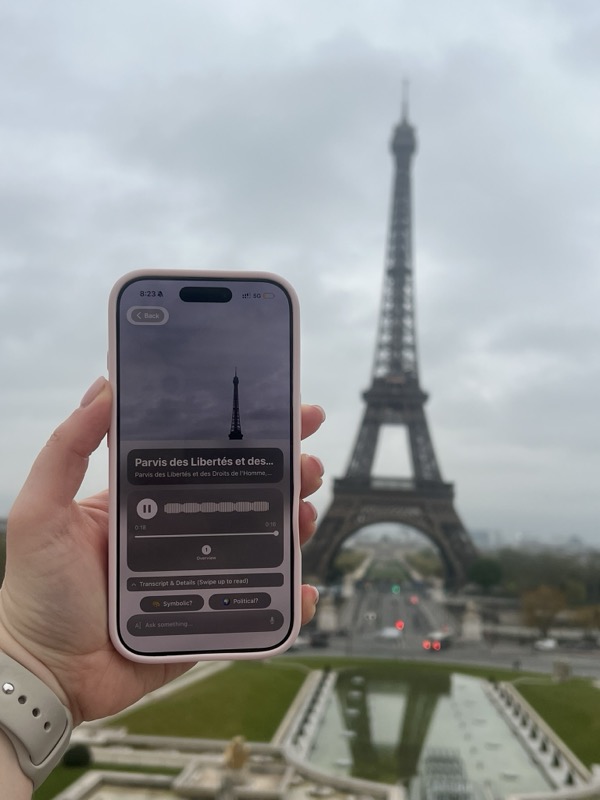 Chiaro app in front of the Eiffel Tower, showing the audio guide playing in real time